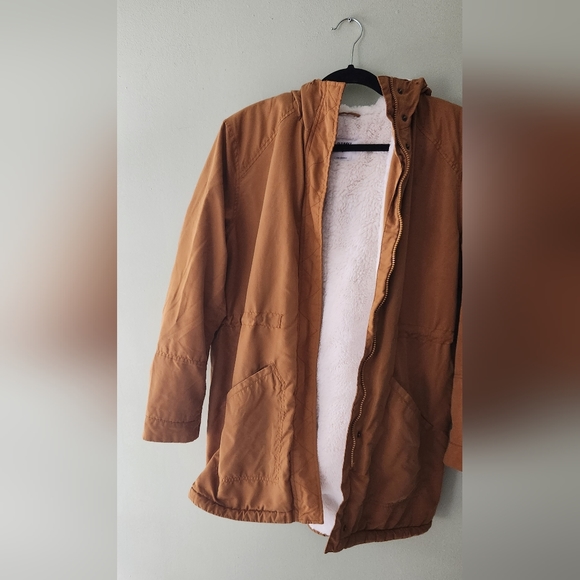 Old Navy Winter Jacket - Picture 3 of 3